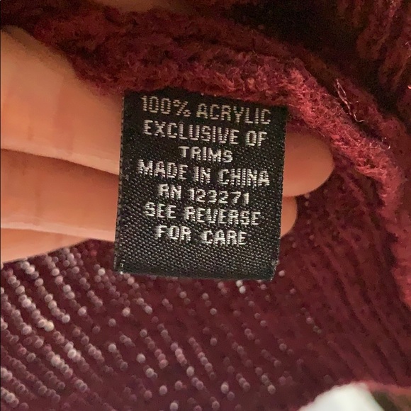 Riley and James sweater - Picture 4 of 5